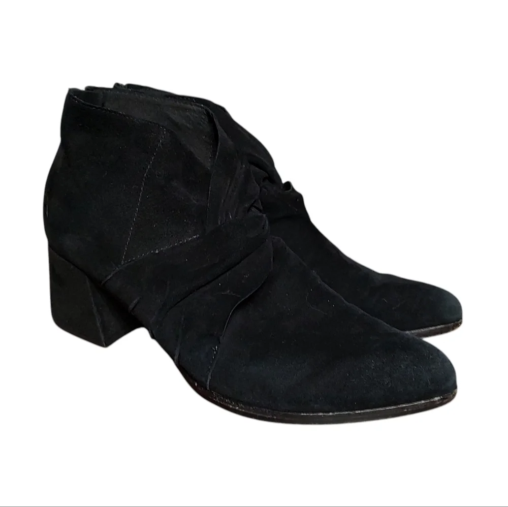 Eileen Fisher Black Suede Ankle Boots